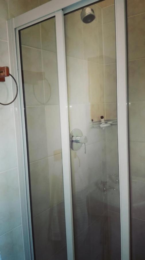 The Riverhouse Guesthouse Есткорт Екстер'єр фото